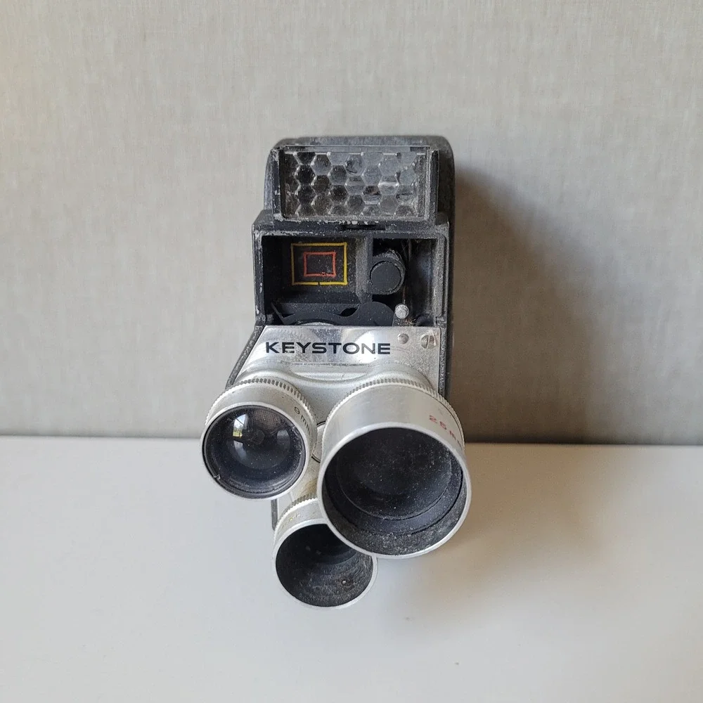 Keystone Movie Camera Americana 8mm Grey Vintage Mid Century Prop Decor UNTESTED